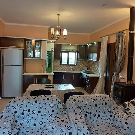 Apartament Leonidas *